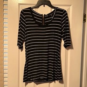 Women’s cotton sweater, size L